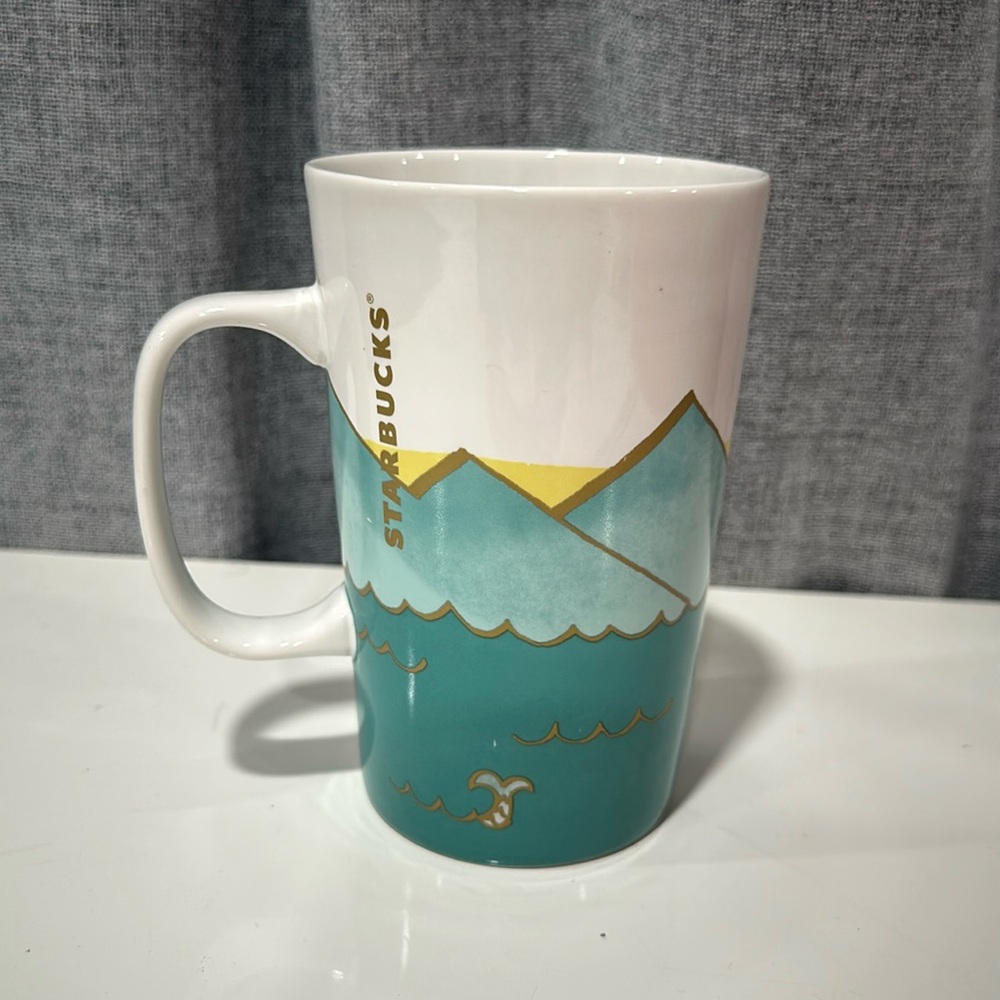 Starbucks 2015 Ferris wheel Hand sketched ceramic coffee tea mug cup 16oz.